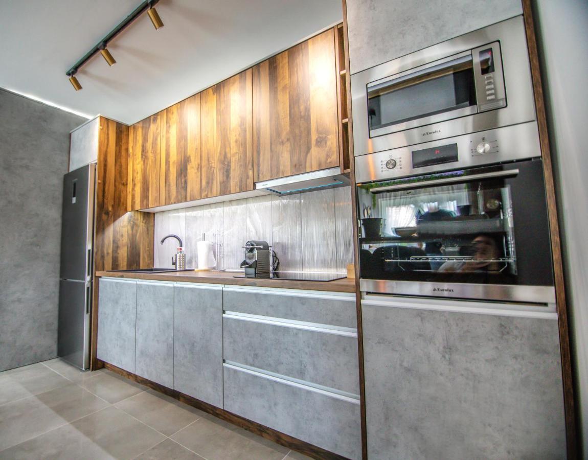 Royal Luxury Apartment 브르사츠 외부 사진