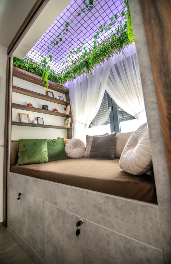 Royal Luxury Apartment 브르사츠 외부 사진
